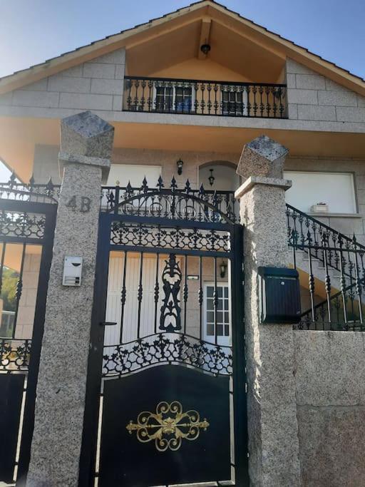 Fogar Dos Petellos, Mondariz. Exterior foto